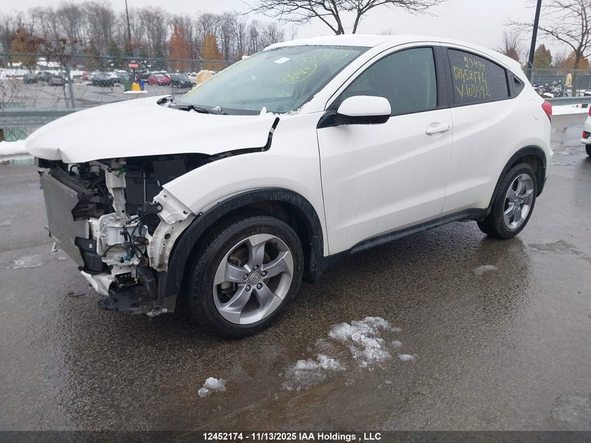 3CZRU6H30NM103592 2022 HONDA HR-V photo no. 2