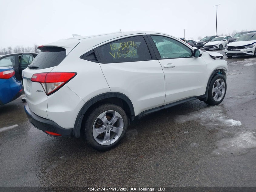 3CZRU6H30NM103592 2022 HONDA HR-V photo no. 4
