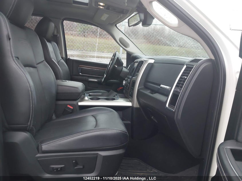 1C6RR7JT5JS122865 2018 RAM 1500 photo no. 5