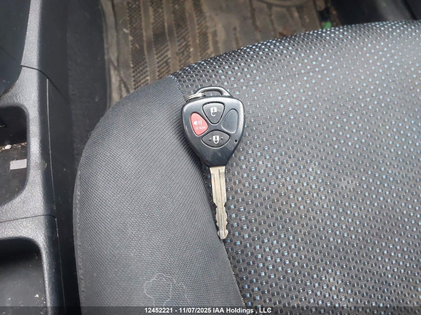 2T1KU4EE2AC228579 2010 TOYOTA MATRIX photo no. 11