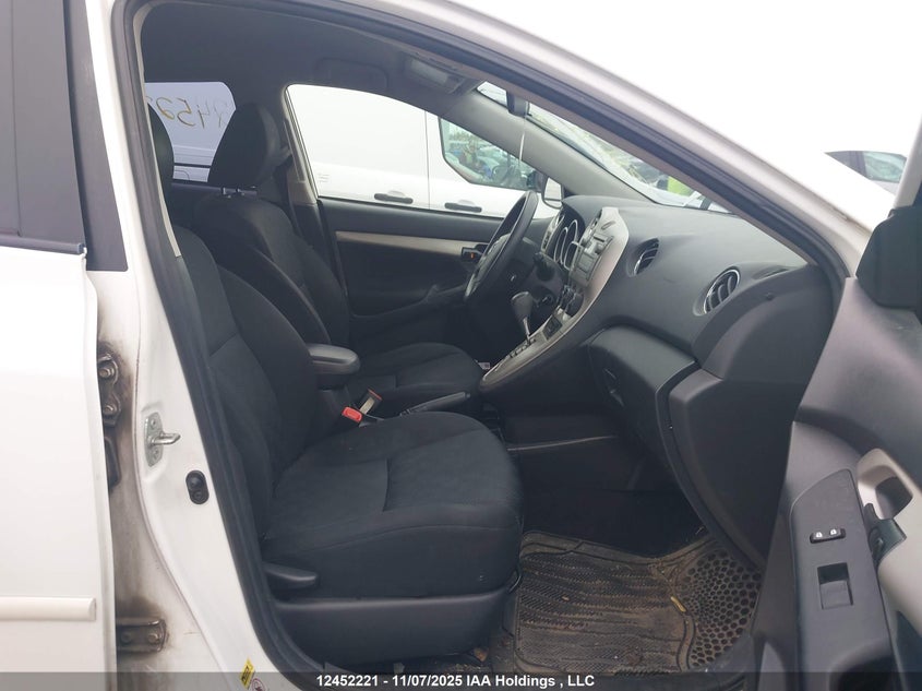 2T1KU4EE2AC228579 2010 TOYOTA MATRIX photo no. 5