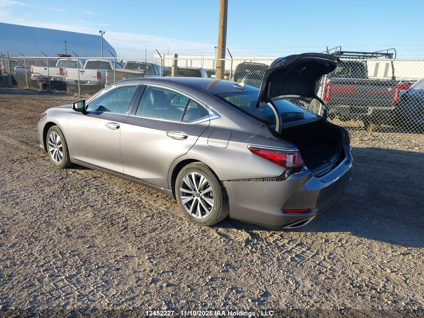 58ABZ1B15MU105338 2021 LEXUS ES photo no. 3