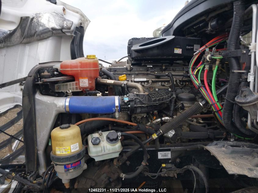 2022 Freightliner New Cascadia 126 VIN: 3AKJHHDR4NSNE3032 Lot: 12452231