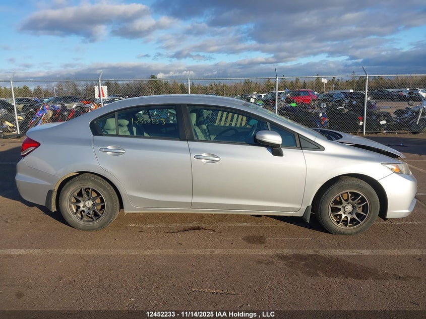 2HGFB2F43EH043195 2014 HONDA CIVIC photo no. 14