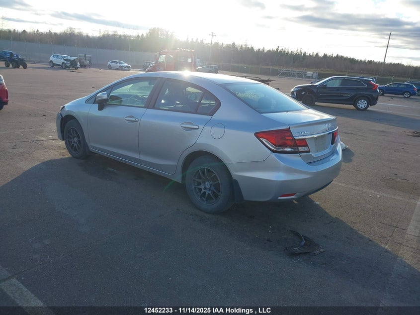 2HGFB2F43EH043195 2014 HONDA CIVIC photo no. 3