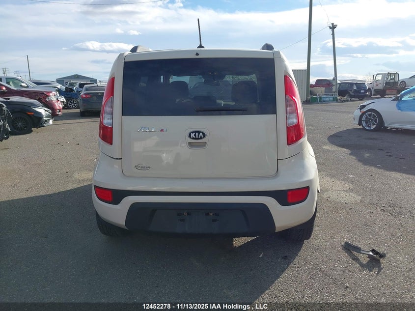 KNDJT2A65D7492046 2013 KIA SOUL photo no. 16