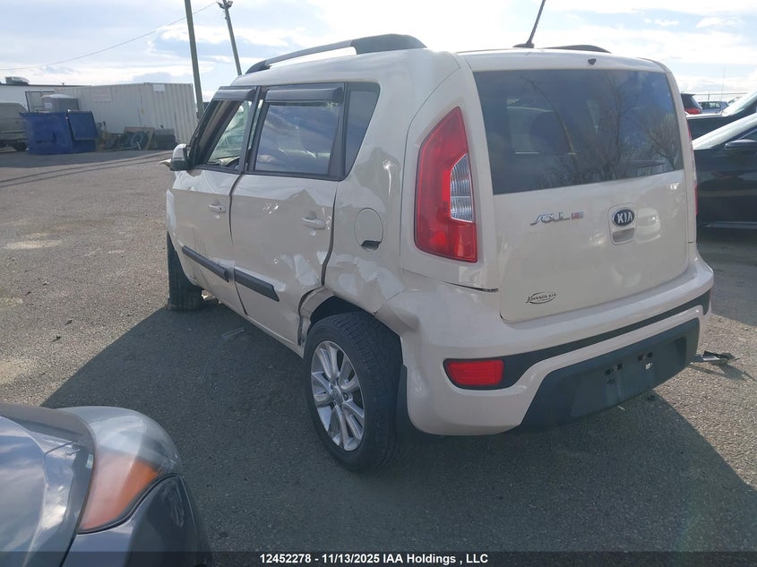 KNDJT2A65D7492046 2013 KIA SOUL photo no. 3