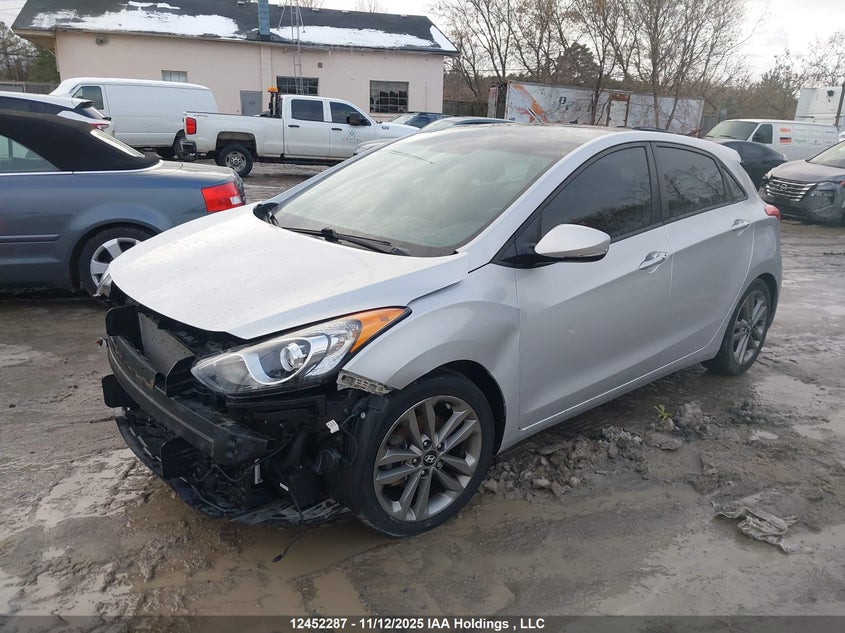 KMHD35LH5HU356502 2017 HYUNDAI ELANTRA photo no. 2