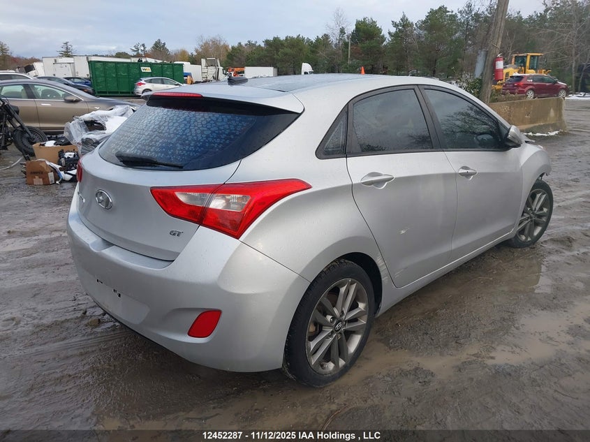 KMHD35LH5HU356502 2017 HYUNDAI ELANTRA photo no. 4