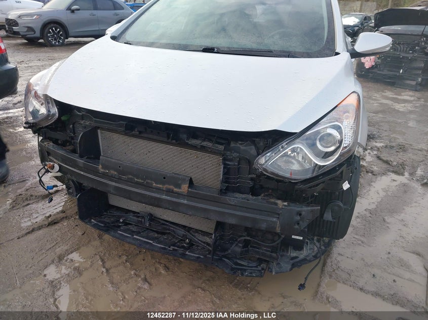 KMHD35LH5HU356502 2017 HYUNDAI ELANTRA photo no. 6