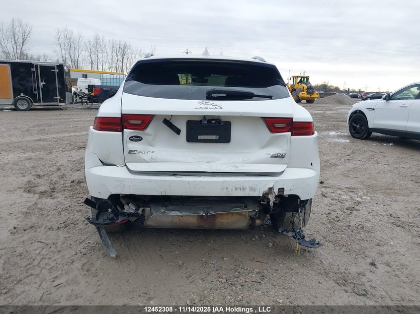 SADFL2GXXK1Z51548 2019 JAGUAR E-PACE photo no. 17