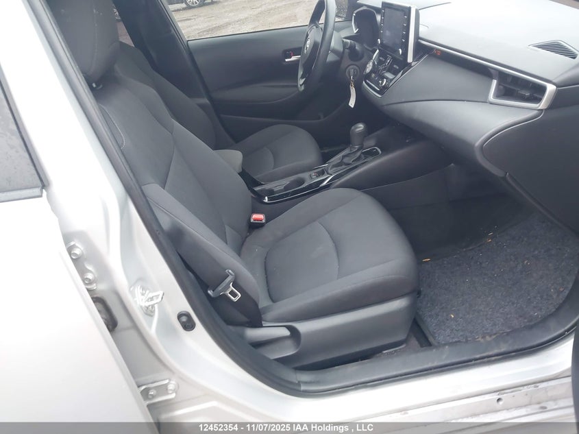 5YFBPMBE4MP239003 2021 TOYOTA COROLLA photo no. 5