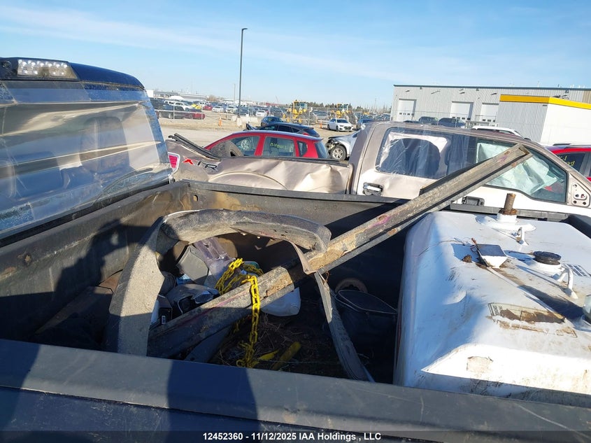 3C63R3ML1FG644725 2015 RAM 3500 photo no. 12