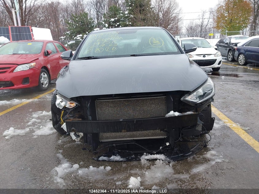 KMHD84LF5JU641510 2018 HYUNDAI ELANTRA photo no. 13