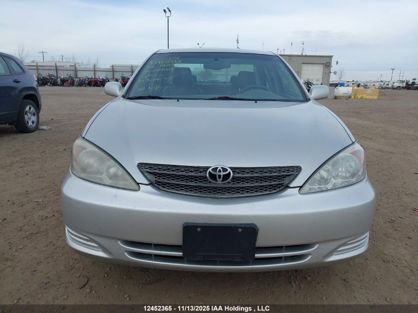 2002 Toyota Camry Le/Xle VIN: JTDBE30K520020115 Lot: 12452365