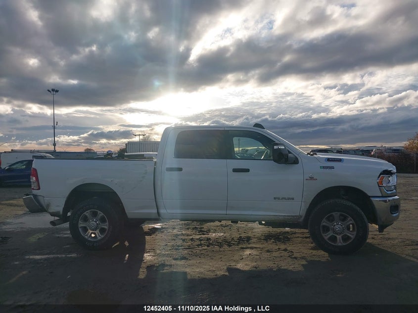 3C63R3DL7RG408651 2024 RAM 3500 photo no. 13