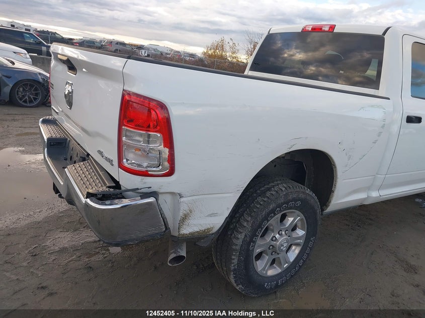 3C63R3DL7RG408651 2024 RAM 3500 photo no. 6
