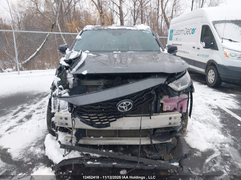 5TDLZRBH6MS140860 2021 TOYOTA HIGHLANDER photo no. 12