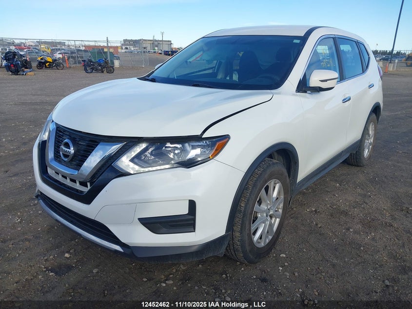 5N1AT2MV9HC766683 2017 NISSAN ROGUE photo no. 2