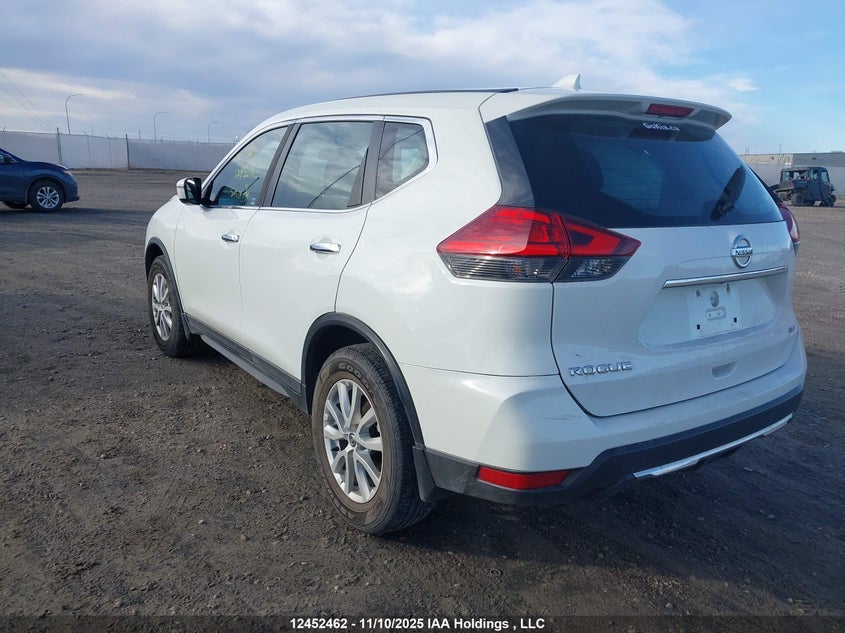 5N1AT2MV9HC766683 2017 NISSAN ROGUE photo no. 3