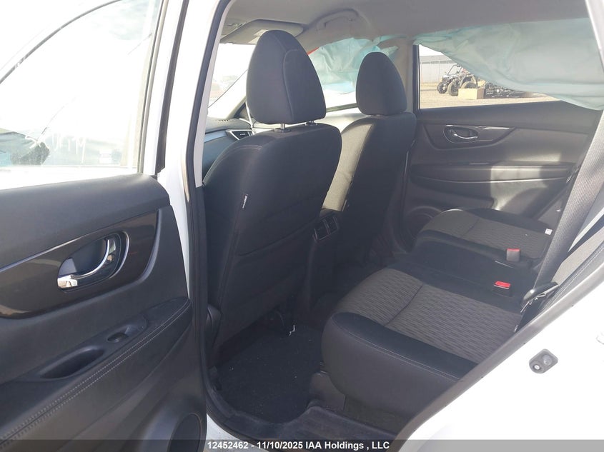 5N1AT2MV9HC766683 2017 NISSAN ROGUE photo no. 8