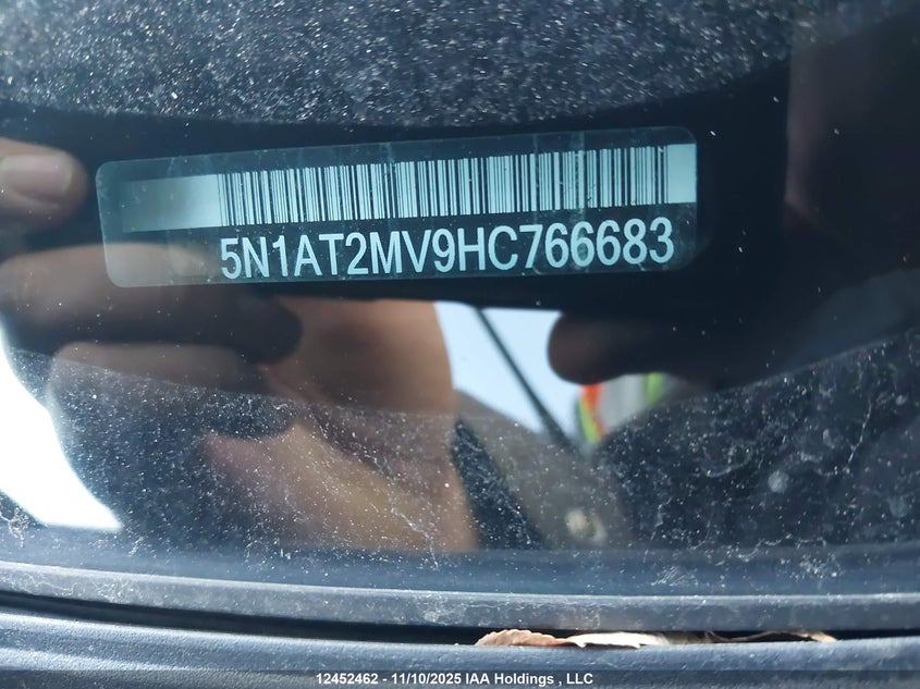 5N1AT2MV9HC766683 2017 NISSAN ROGUE photo no. 9