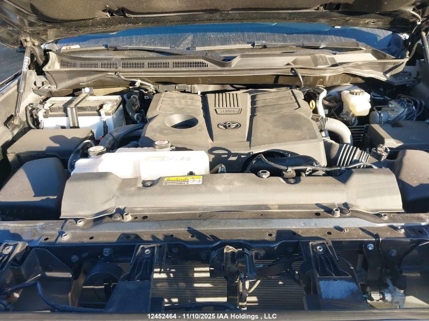 2024 Toyota Tundra Platinum 4X4 VIN: 5TFMA5DB8RX176130 Lot: 12452464