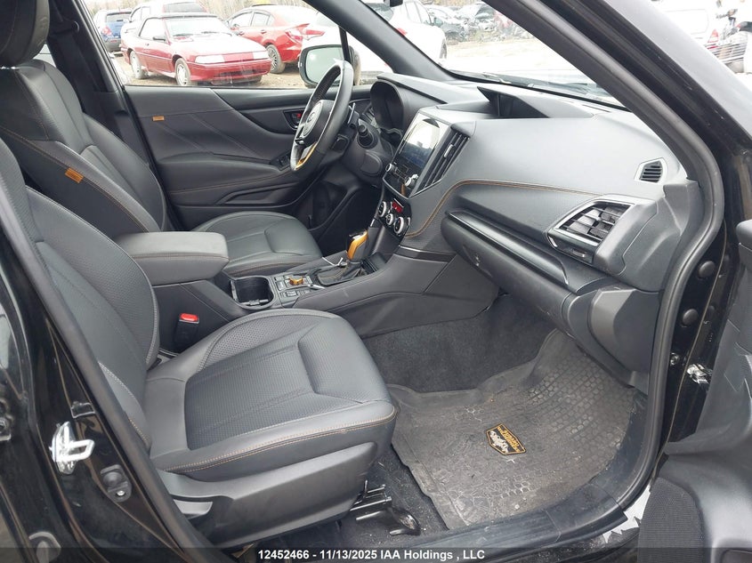 JF2SKEHC8RH432561 2024 SUBARU FORESTER photo no. 5