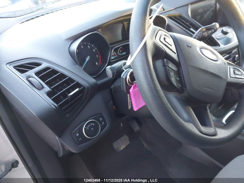 2017 Ford Escape Se VIN: 1FMCU9GD6HUB06841 Lot: 12452468