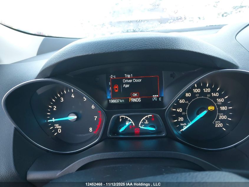 2017 Ford Escape Se VIN: 1FMCU9GD6HUB06841 Lot: 12452468