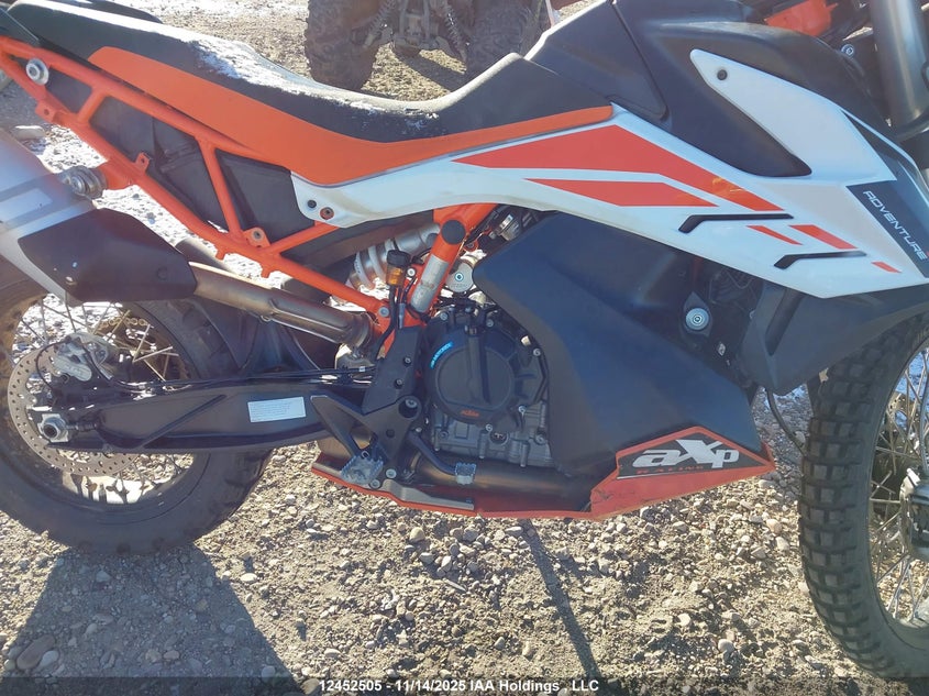 VBKTR3403LM775628 2020 KTM 790 ADVENTURE photo no. 8