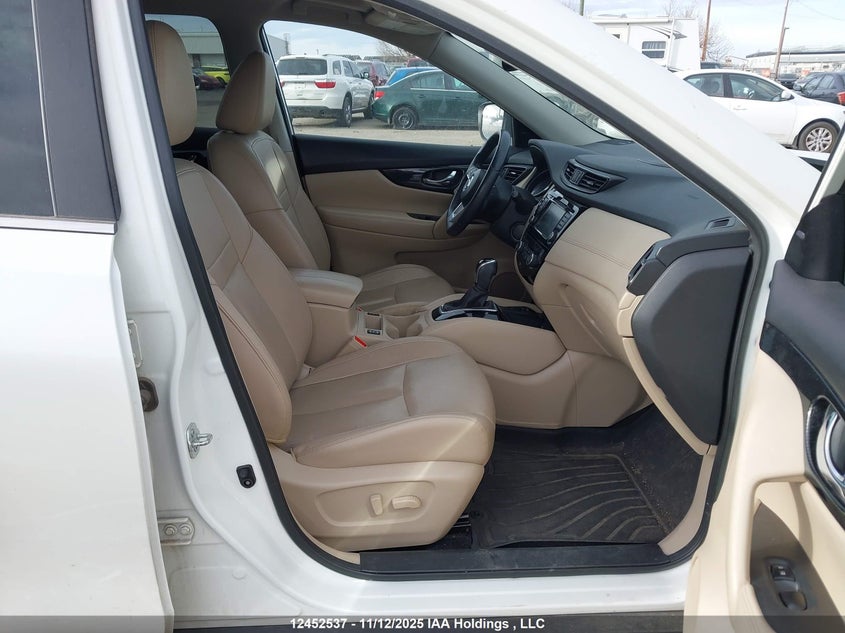 5N1AT2MV3LC705757 2020 NISSAN ROGUE photo no. 5