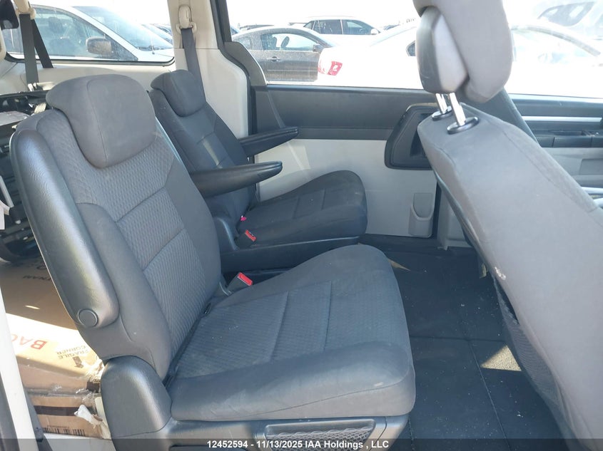 2010 Dodge Grand Caravan Se VIN: 2D4RN4DE5AR473313 Lot: 12452594