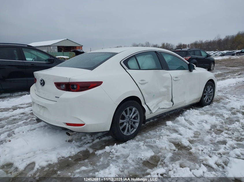 JM1BPACM8S1791125 2025 MAZDA 3 photo no. 4