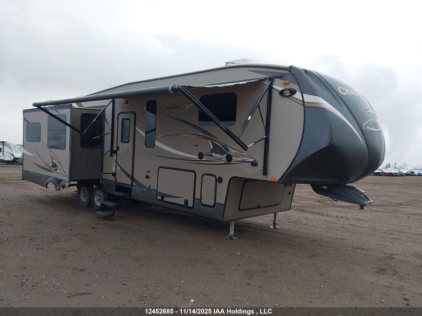 5ZT3CHYB1EA308738 COACHMEN 345BHS Photo 1