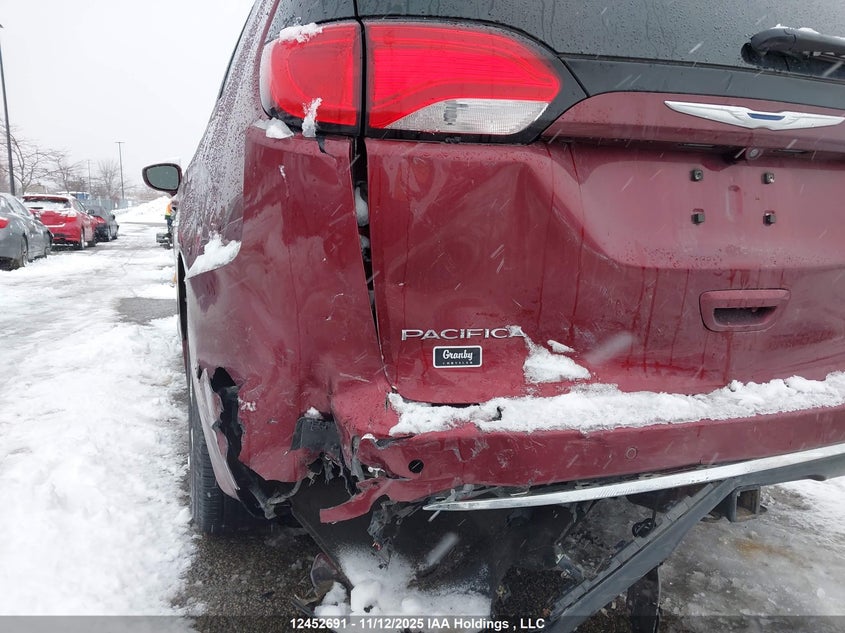 2C4RC1EG8HR854648 2017 CHRYSLER PACIFICA photo no. 6