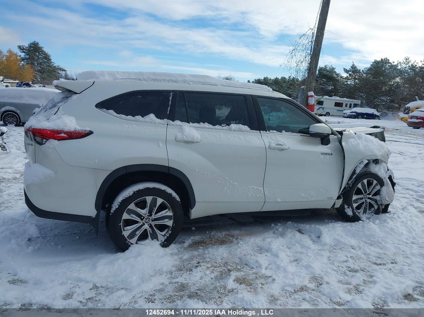 5TDGBRCH9MS046895 2021 TOYOTA HIGHLANDER photo no. 14