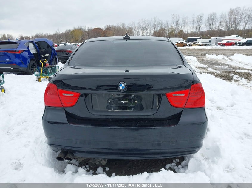 2009 BMW 323 I VIN: WBAPG73559A401025 Lot: 12452699