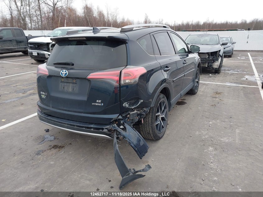 JTMJJREV2JD247492 2018 TOYOTA  photo no. 4