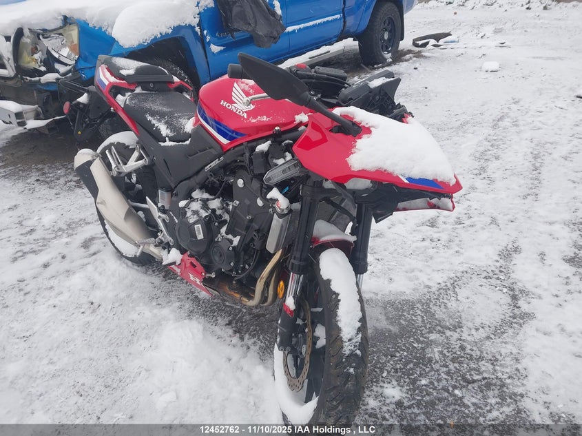 MLHPC706XS5100175 2025 HONDA CBR photo no. 6