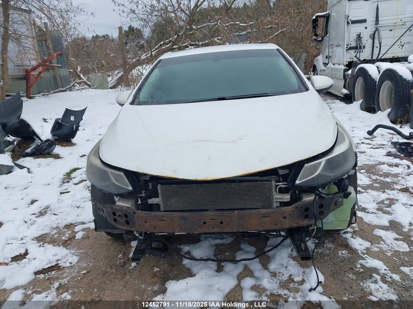 1G1BE5SMXJ7241556 2018 CHEVROLET CRUZE photo no. 13