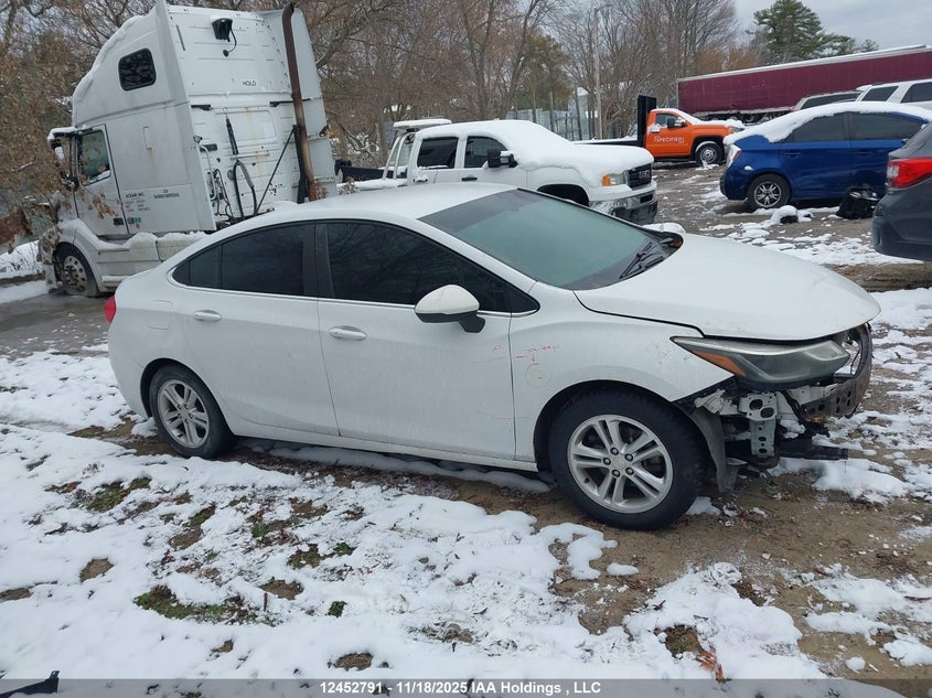 1G1BE5SMXJ7241556 2018 CHEVROLET CRUZE photo no. 14