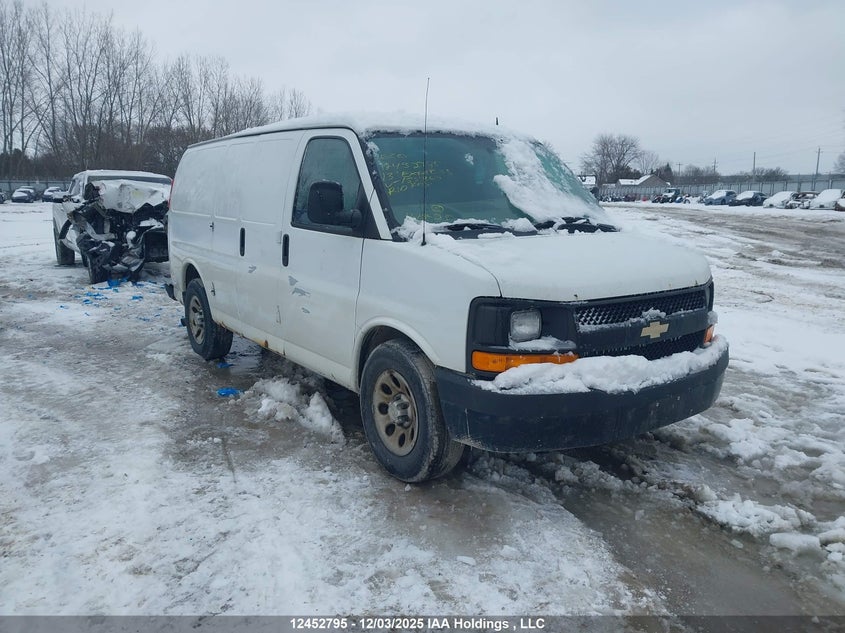 1GCSGAFX5D1155867 2013 CHEVROLET  photo no. 24