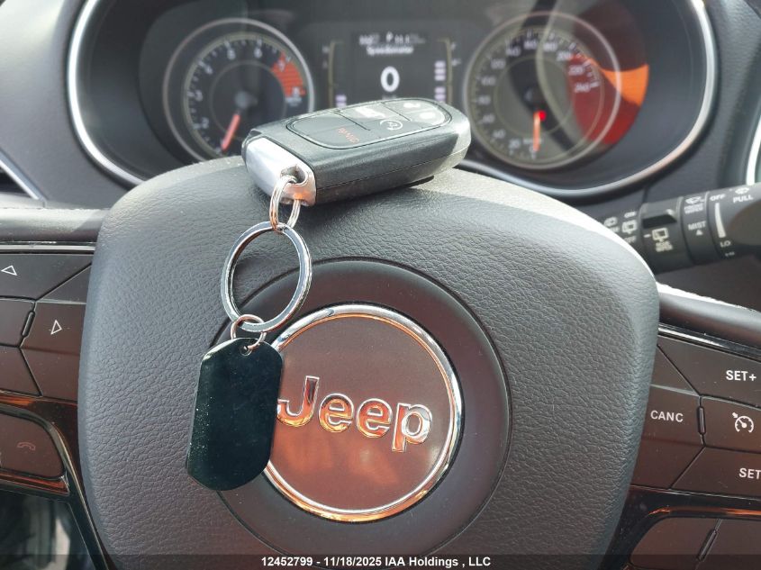 2019 Jeep Cherokee North VIN: 1C4PJMCX3KD402358 Lot: 12452799