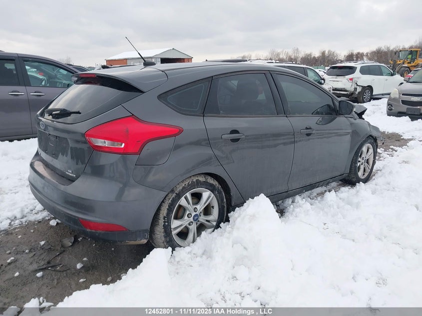 1FADP3K29FL225091 2015 FORD FOCUS photo no. 4