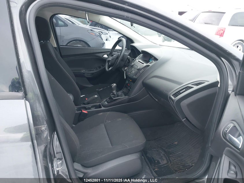 1FADP3K29FL225091 2015 FORD FOCUS photo no. 5
