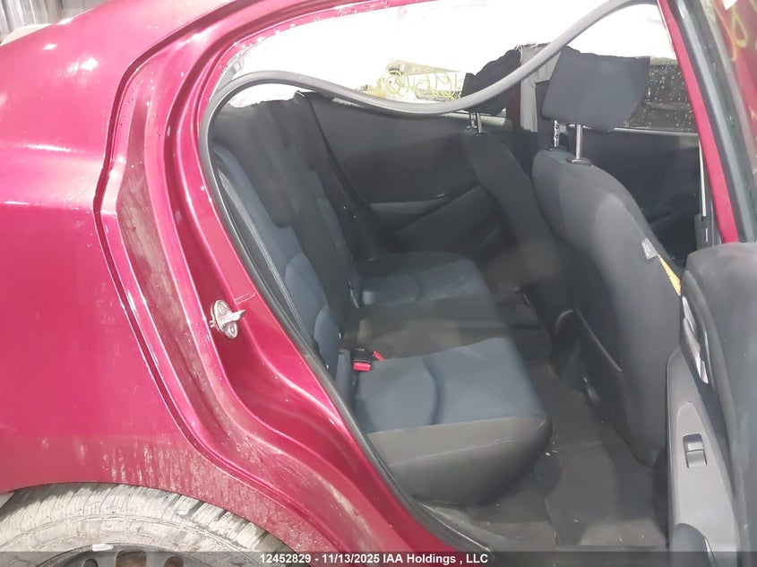 3MYDLBYV0HY196108 2017 TOYOTA YARIS photo no. 8