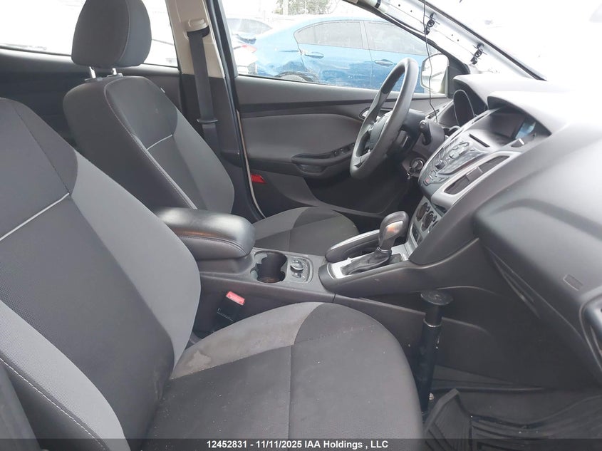 1FADP3K25DL316307 2013 FORD FOCUS photo no. 5