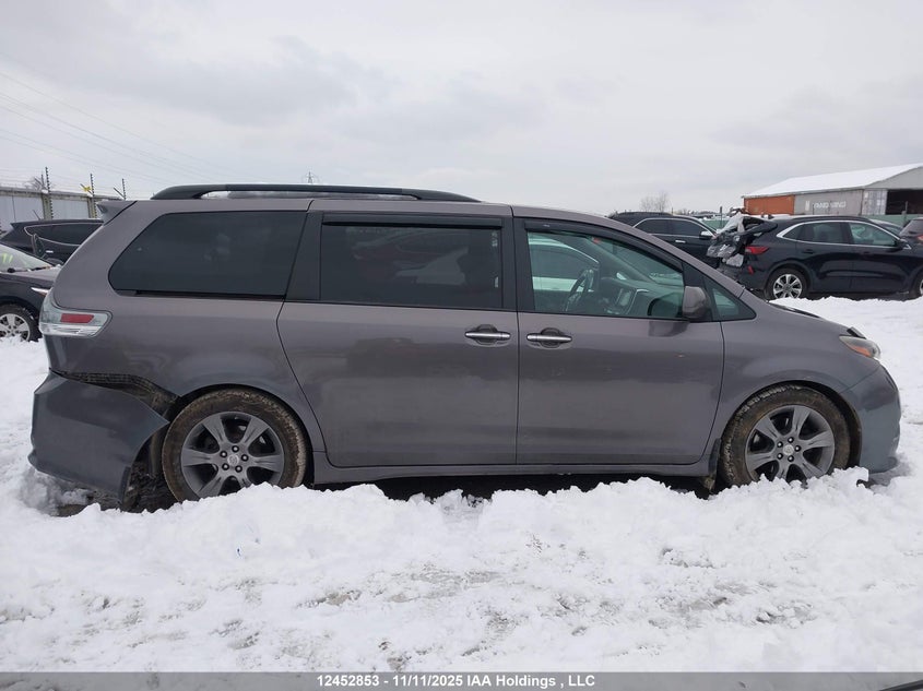5TDXK3DC0FS673732 2015 TOYOTA SIENNA photo no. 14