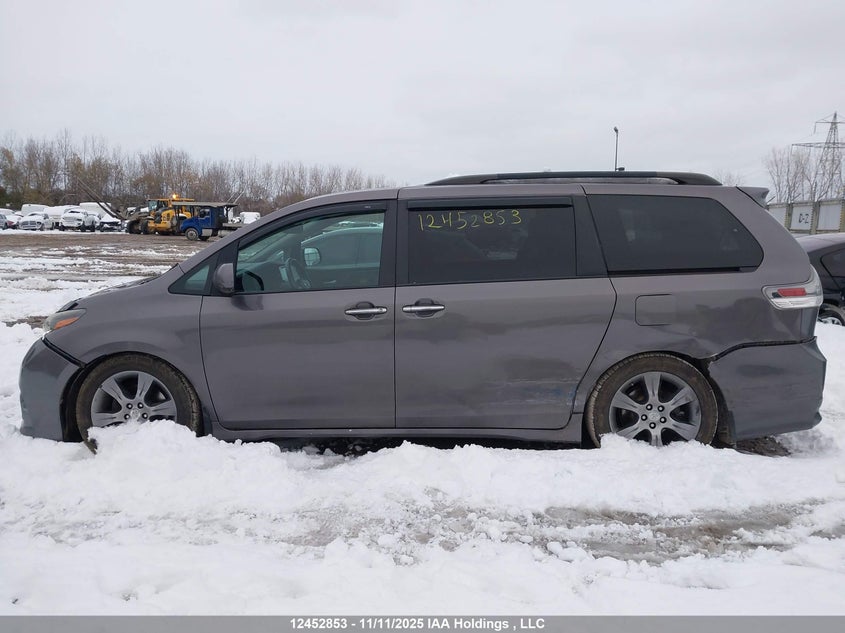 5TDXK3DC0FS673732 2015 TOYOTA SIENNA photo no. 15